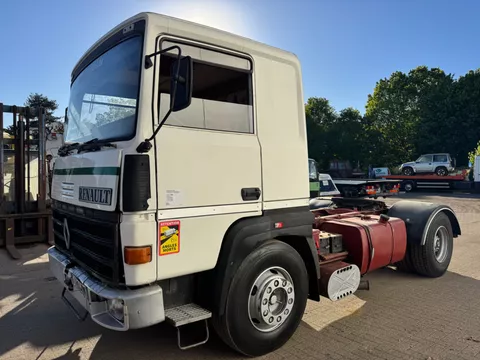 Renault R **R310-FRENCH TRUCK-TRACTEUR FRANCAIS**