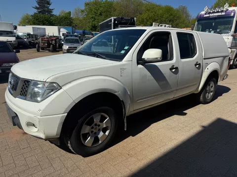 Nissan Navara **2500DIESEL-4X4-AIRCO**