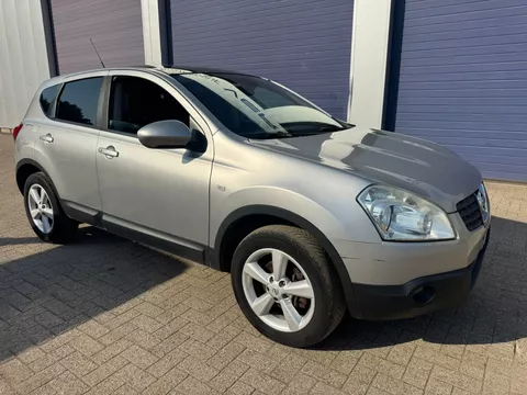 Nissan QASHQAI **DIESEL-BELGIAN CAR**