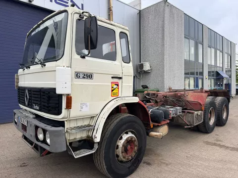 Renault G290 **6x4-6CULASSE-CAMION FRANCAIS**