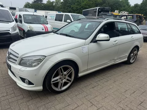 Mercedes-Benz C-Klasse **C200-PANO ROOF-BELGIAN CAR**