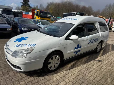 Citro&euml;n C5 **AMBULANCE-AIRCO**
