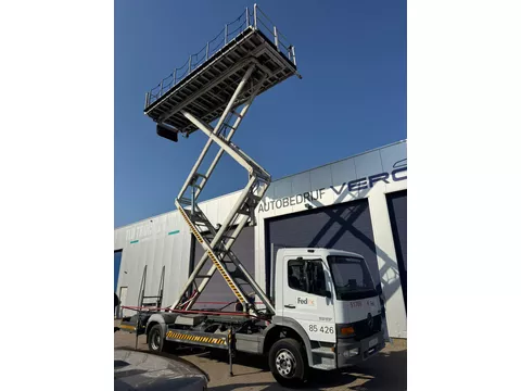 Mercedes-Benz Atego 1317 **DOLL LIFTING PLATFORM-3155KM ONLY**