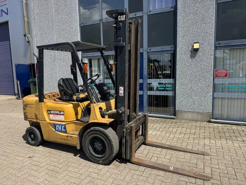 Caterpillar DP30K **SIDESHIFT-PERFECT WORKING**