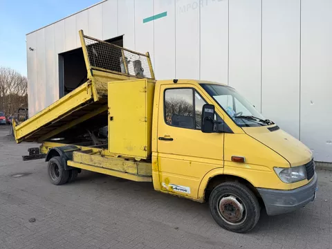 Mercedes-Benz Sprinter 412 **410D-5CYLINDER-MANUAL PUMP**