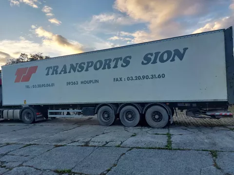 Fruehauf **BOX-3AXXLE**