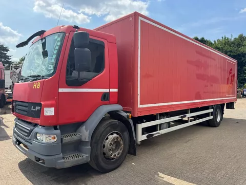 DAF LF 55.220 **EURO 4-MANUAL GEARBOX**