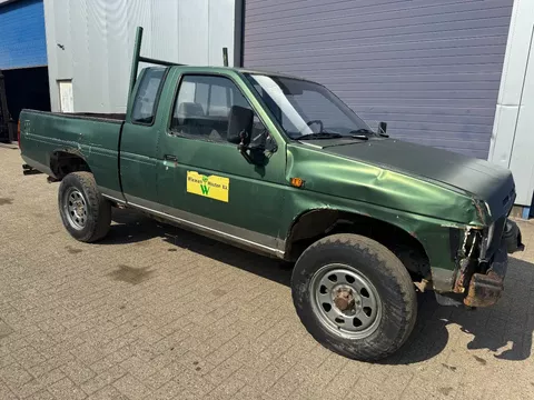 Nissan King Cab **DIESEL-4X4**