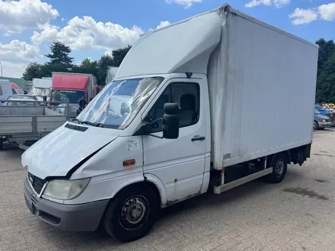 Mercedes-Benz Sprinter 313 **BOX+LIFT**