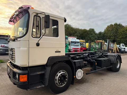 MAN 19.322 **FRENCH TRUCK-TOPSHAPE**