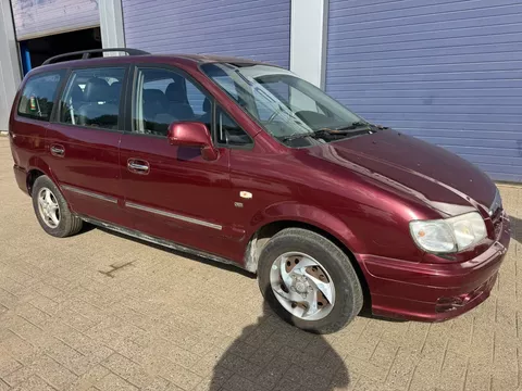 Hyundai Trajet **7SEATS-AIRCO**